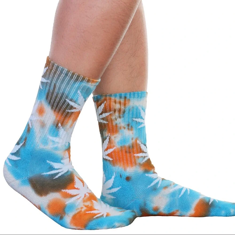 Weed Tie Dye Crew Socks 3 Pack Marijuana Leaf NWT